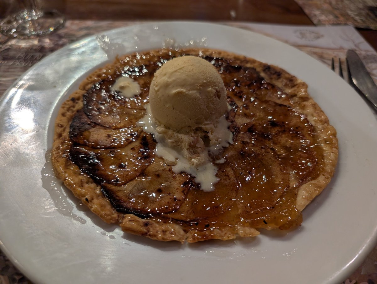 Marta Oller tweet media