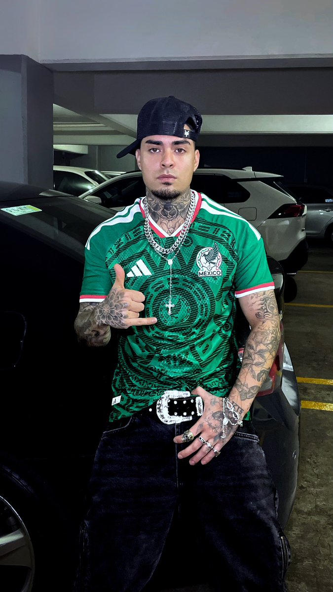 NICK BOLT tweet media