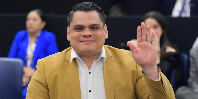 Diputado Chocolate 🐕 tweet media