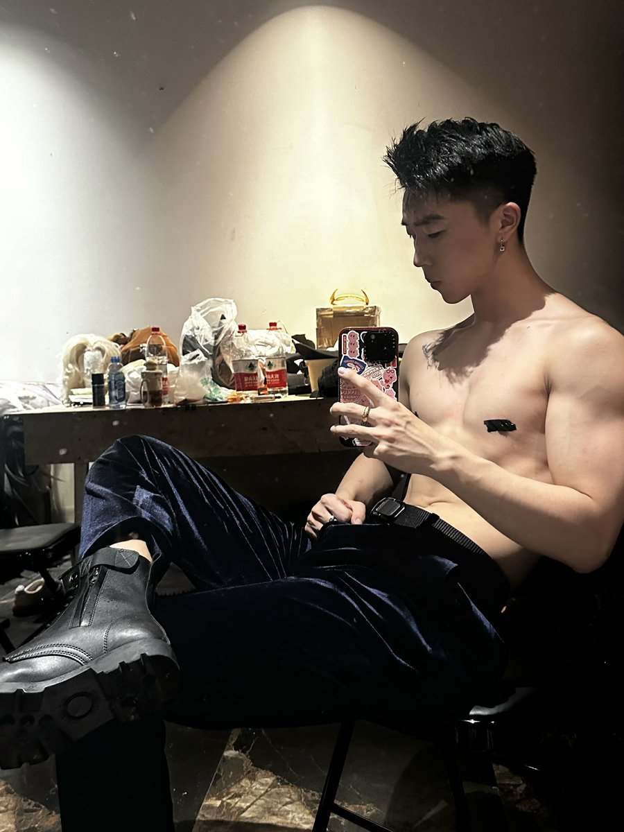 小狗飞碟🛸 tweet media