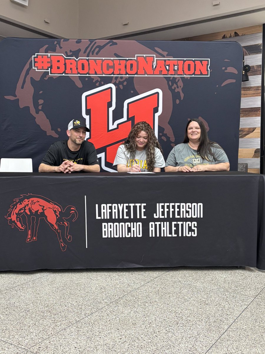 Broncho Athletics tweet media