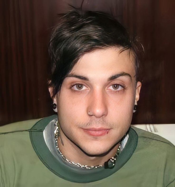 roll the windows down 💾 ieroween + thurssf tweet media