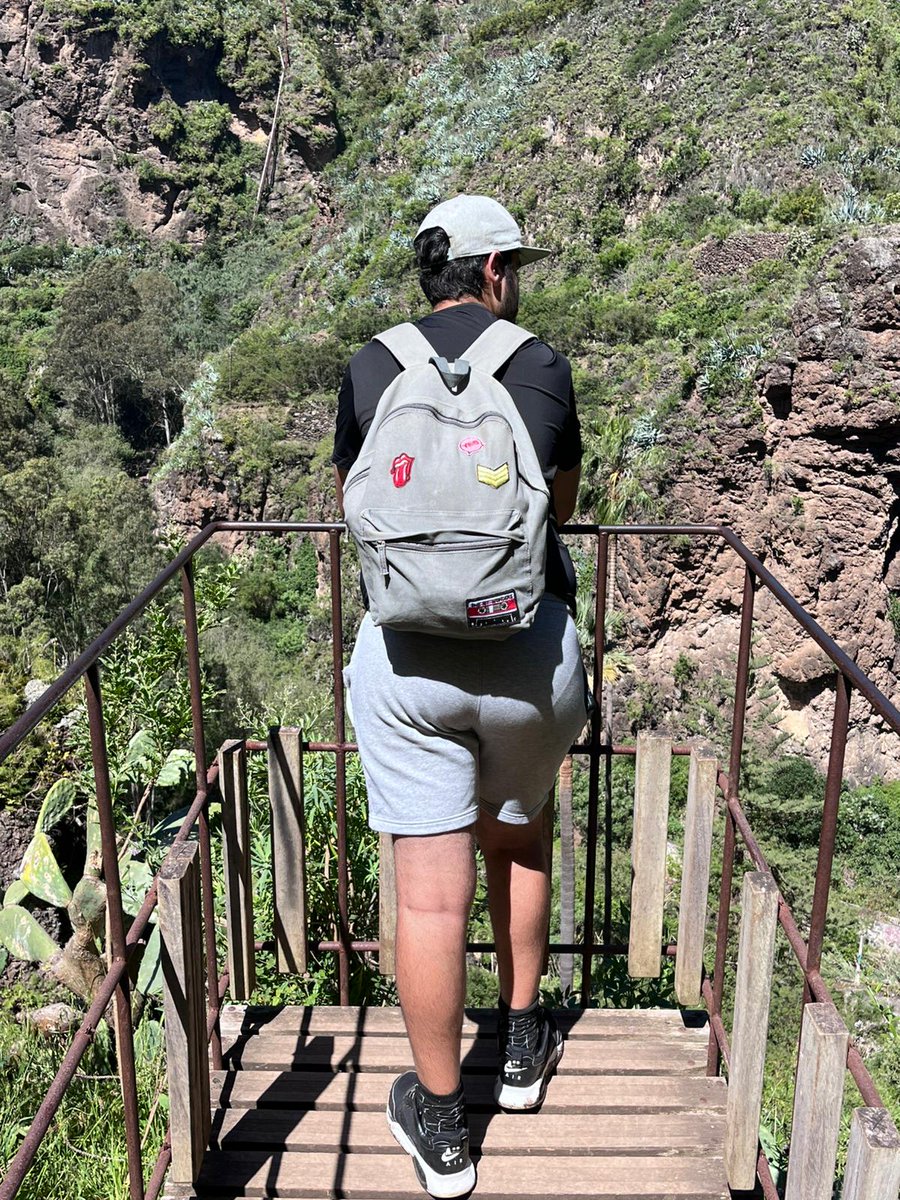 Lara Edges🔫🔫 Tomb Raider: Legacy of Atlantis tweet media