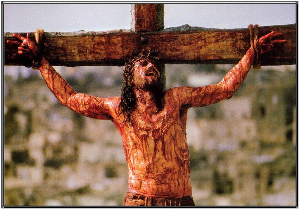 ThePChris's tweet photo. 🚨🚨 Breaking News: it's the season when we celebrate the suffering that brought us Peace. 

Drop a word of salvation in the comment for anyone who might come across this and share with someone on your timeline. https://t.co/4bqTa6WA9j