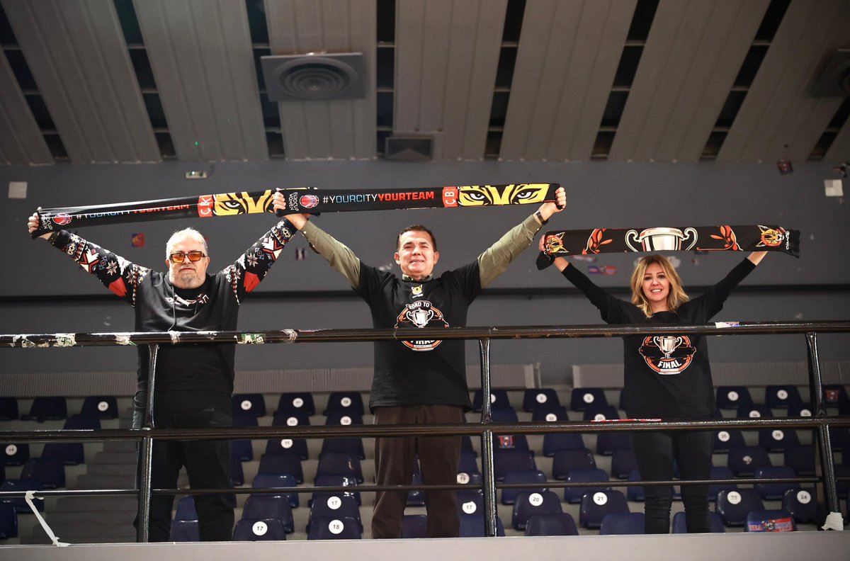 Abdullah Özyiğit tweet media