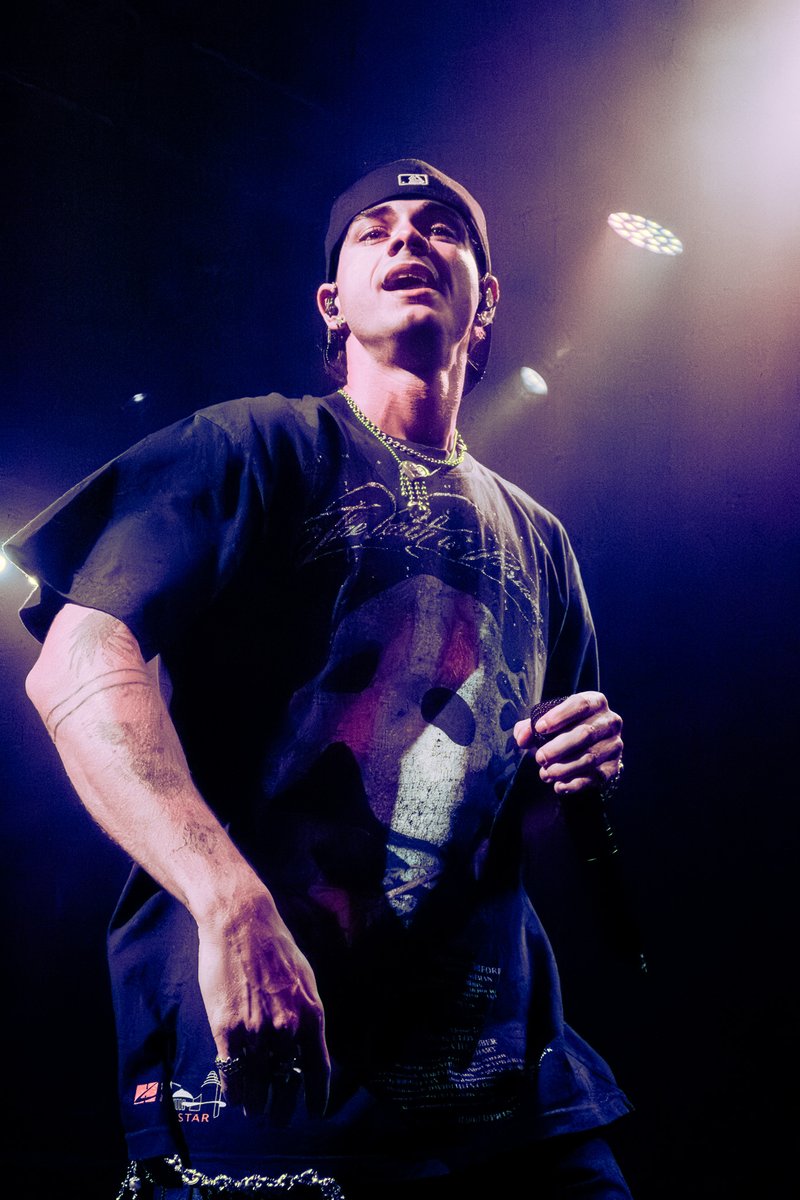 Next Wave Magazine tweet media