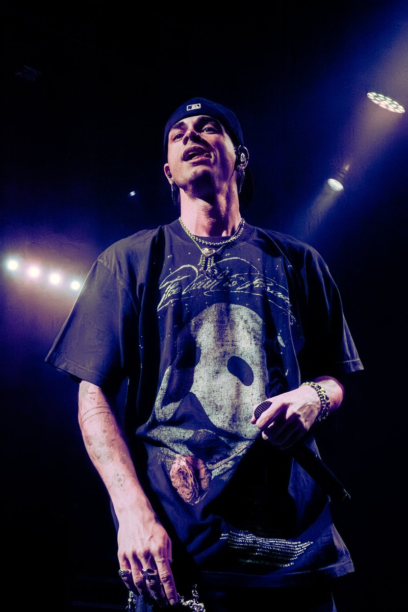 Next Wave Magazine tweet media