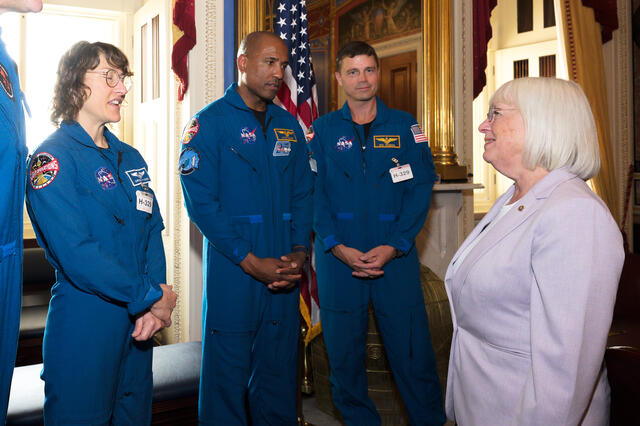 Senator Patty Murray tweet media