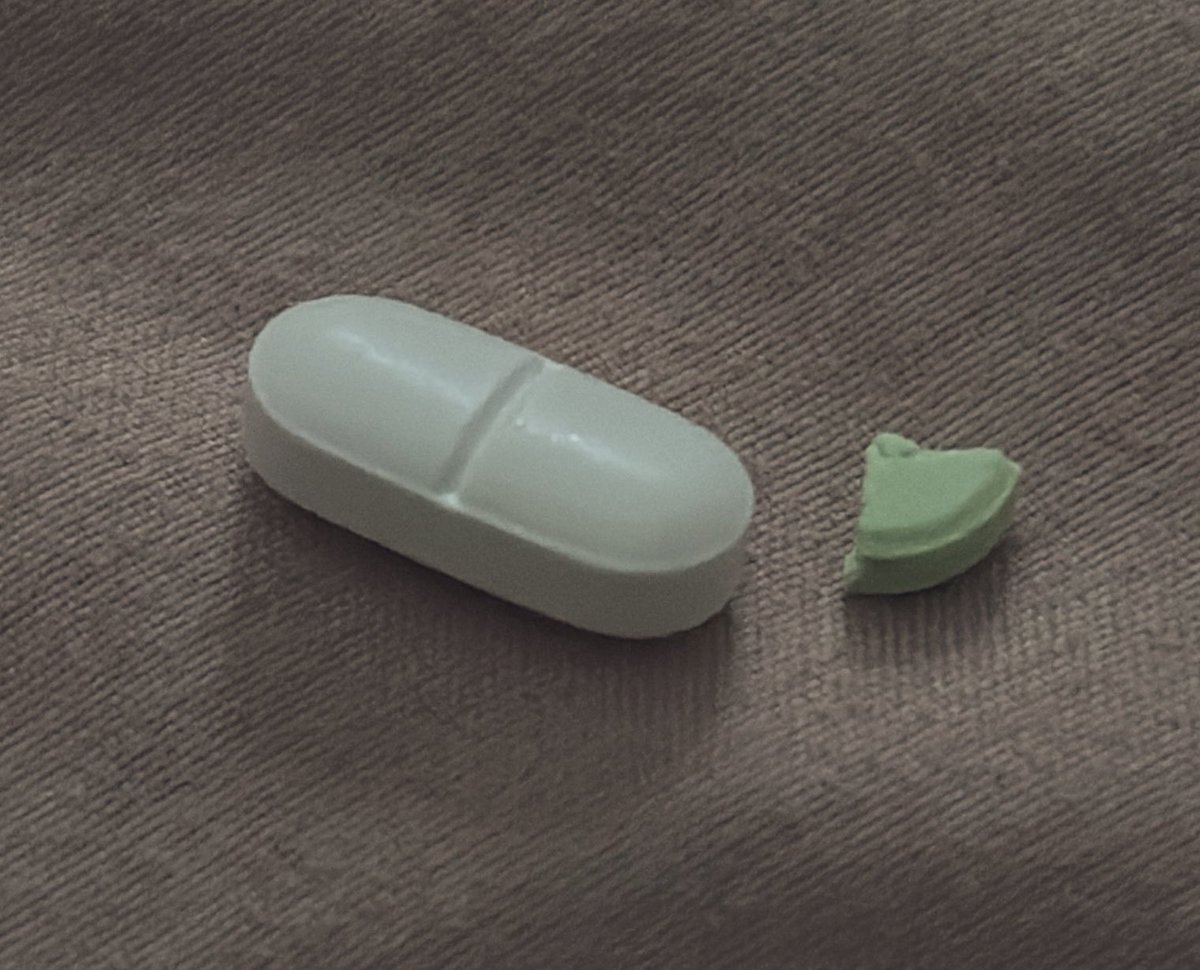 dolly ୨♡୧ tweet media