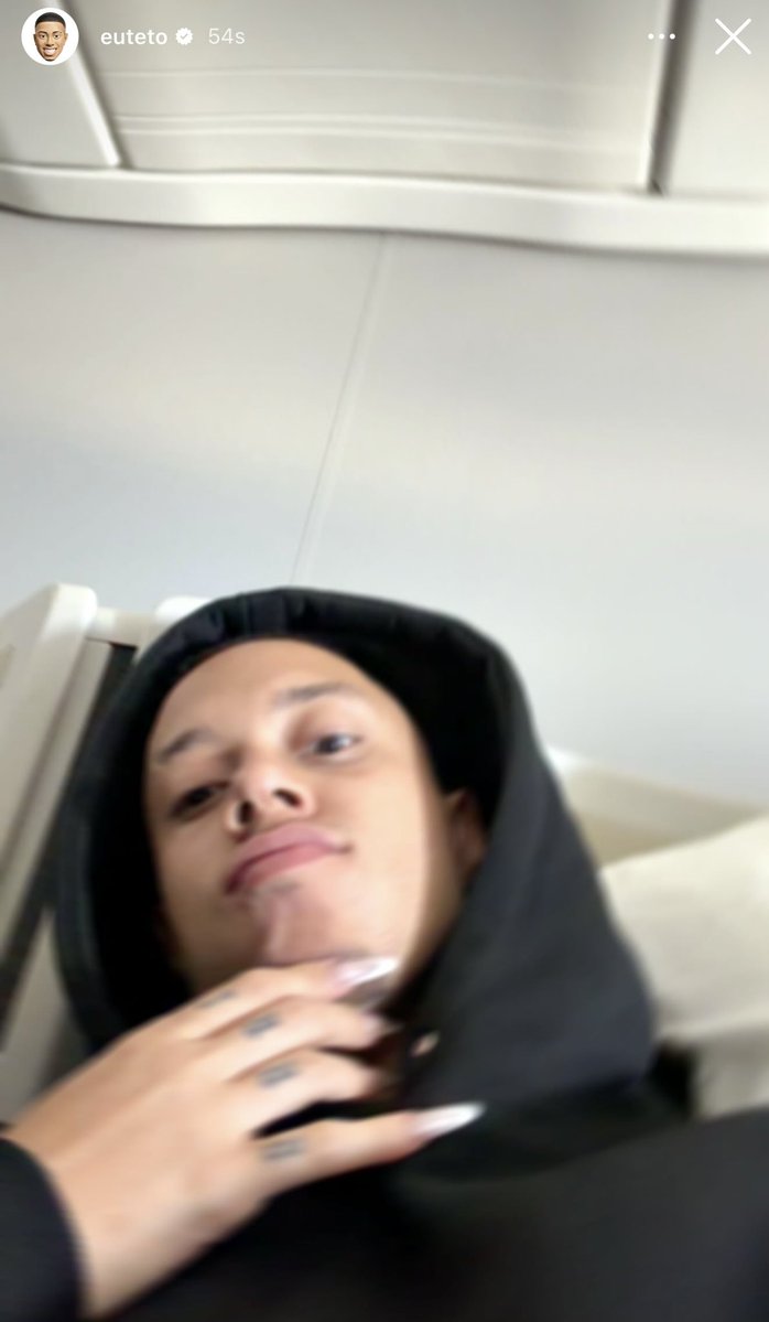 Central de Fãs tweet media