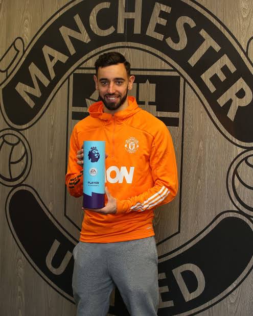 Bop Daddy ⚪️🔴 tweet media