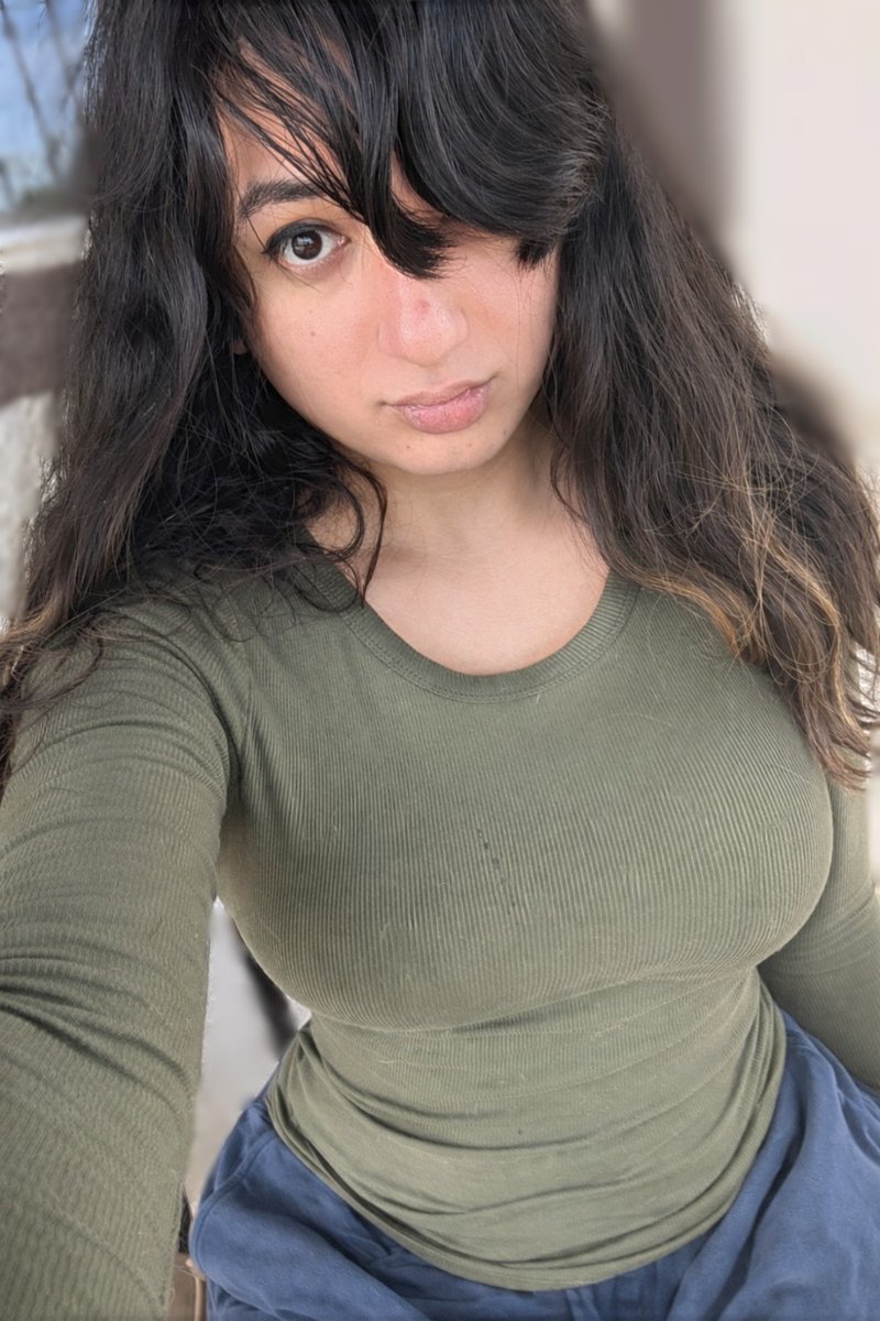 Rinna Vera tweet media