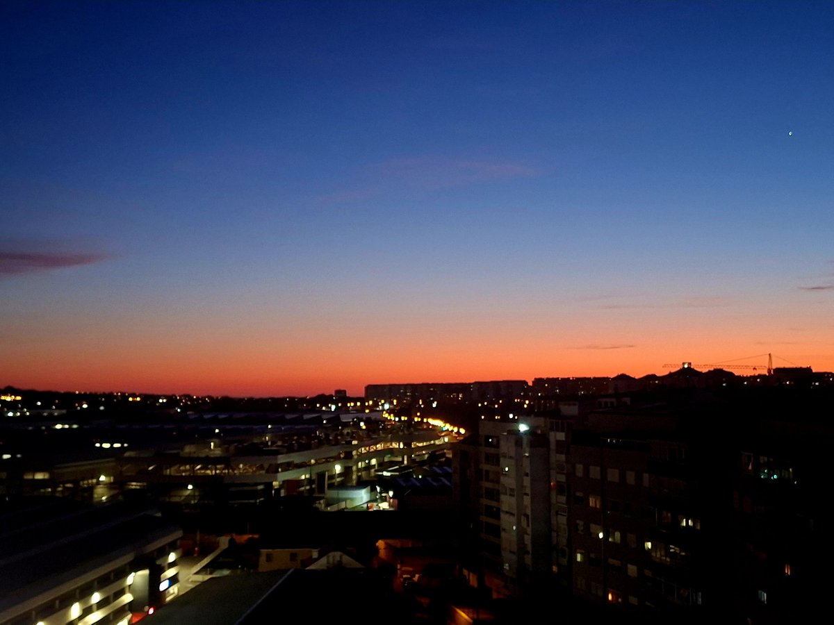 Carlos📚🎬🌍📷 tweet media