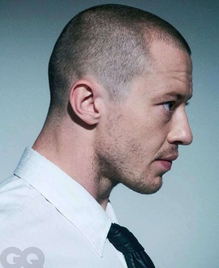 josephqinn's tweet photo. ok, that nose… 🚬 https://t.co/4xX1UGfrra