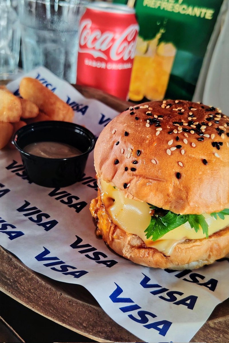 Liz 🩷🌷 tweet media