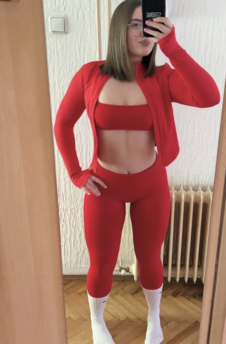 Suna Akyamaz tweet media