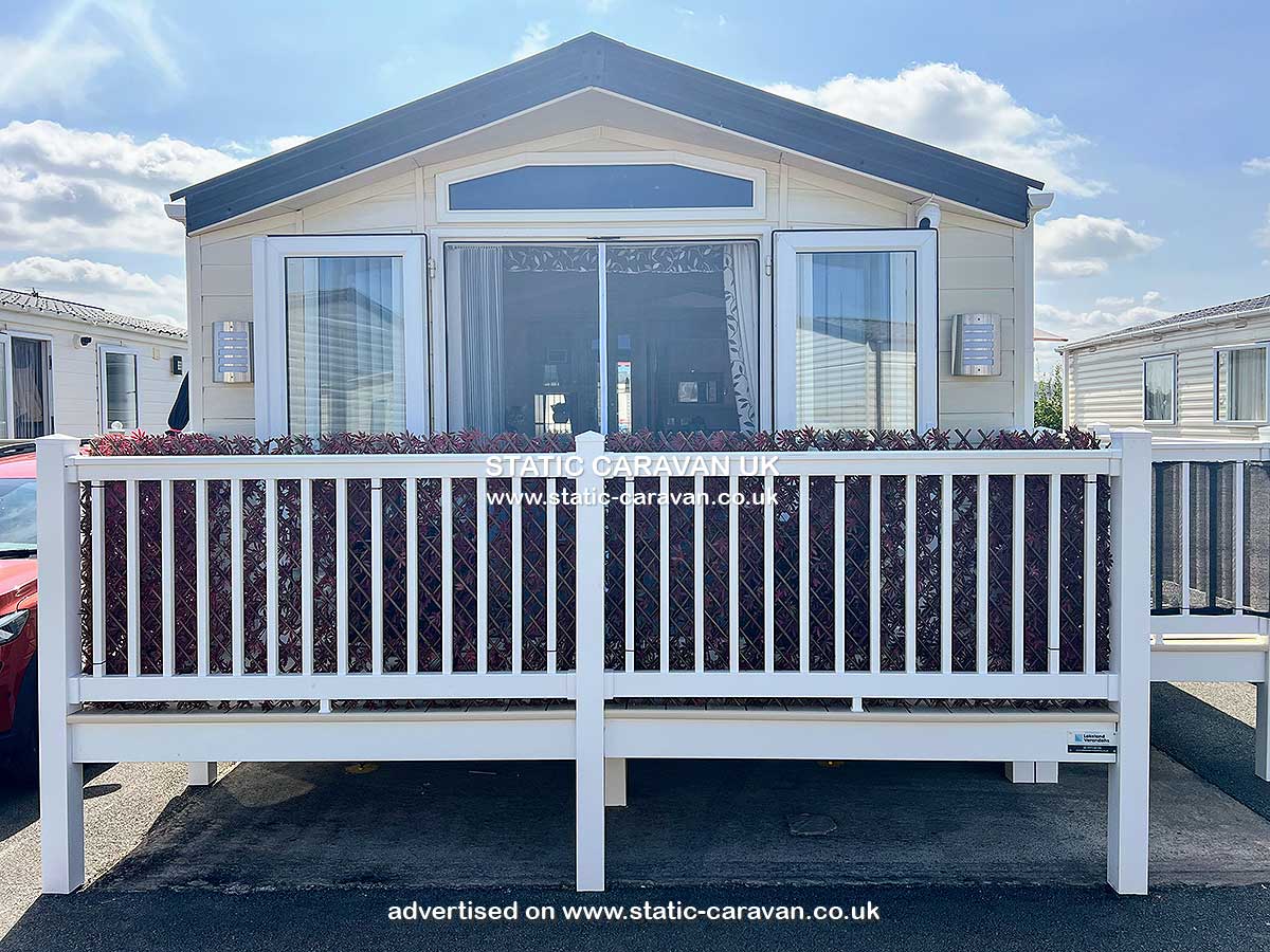 Static Caravan UK tweet media