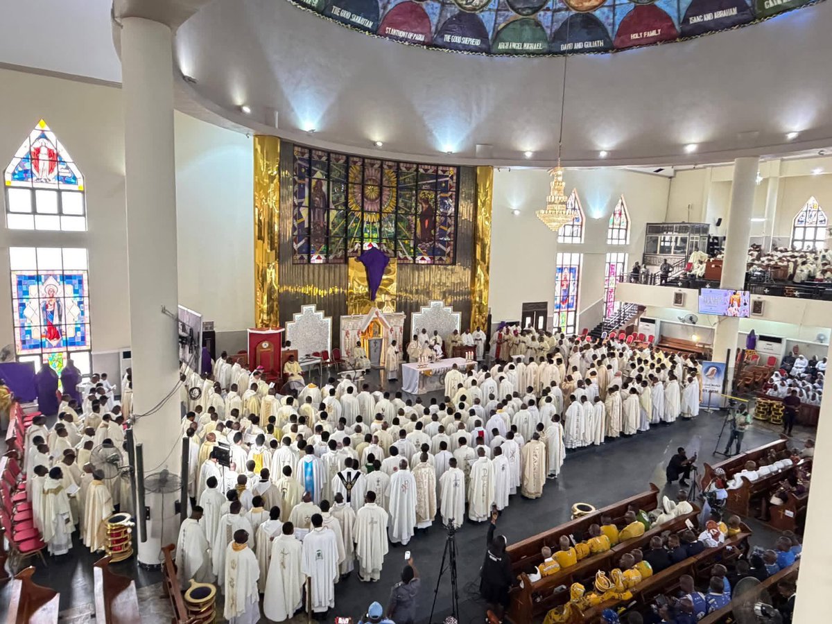 SiRmIxAlOt🥣🏅🚒 tweet media