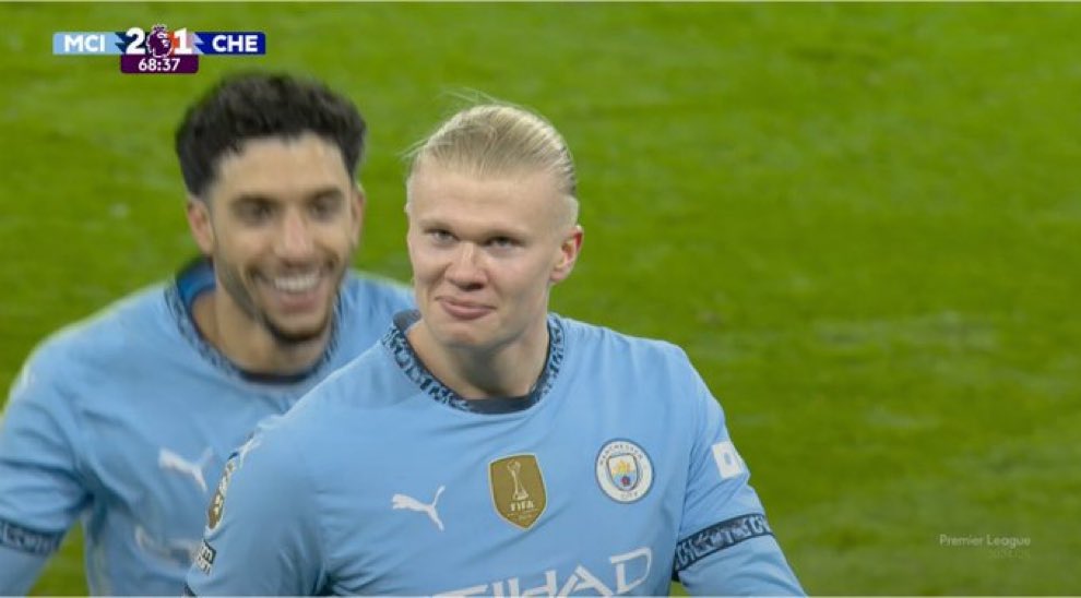 SHAKES_MY_BUDDY tweet media