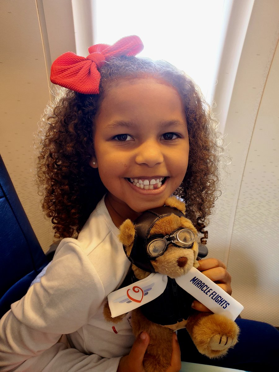 Miracle Flights tweet media