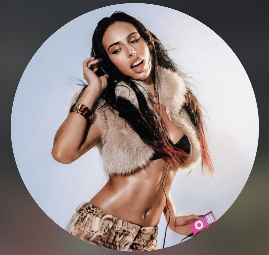 qt leen ☆ is in wonderland ♥️ tweet media