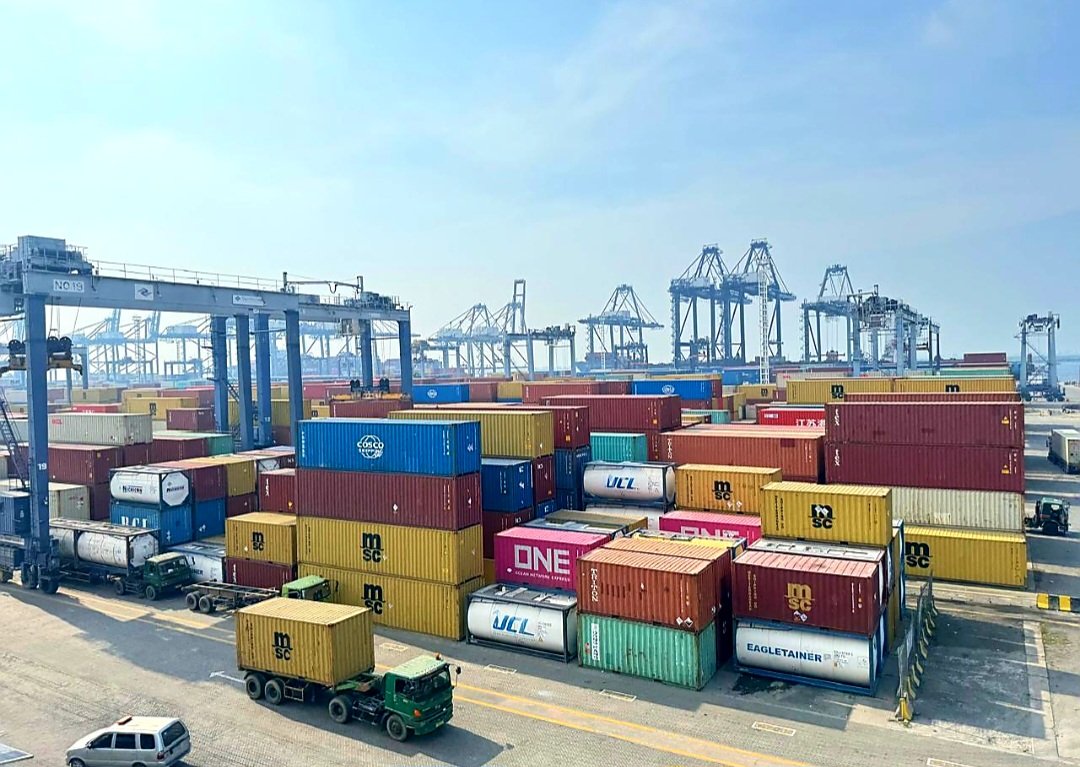 Operasional TPK Koja Berjalan Normal Ditengah Penyesuaian Tarif 
newsportdelta.com/pelabuhan/oper…
