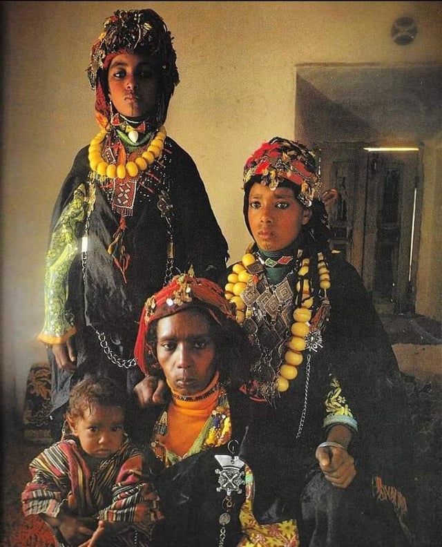 ➴🍓ⵣ_Aɣilas_is playing cult of the lamb 🐏 tweet media