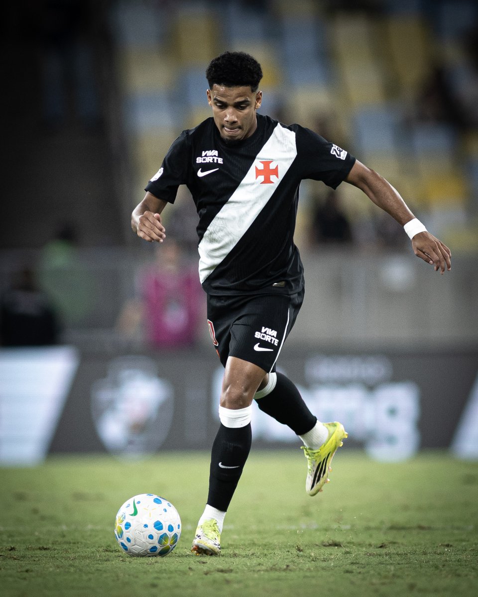 Lucas Moret tweet media