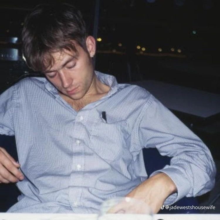 aborto instantâneo tweet media