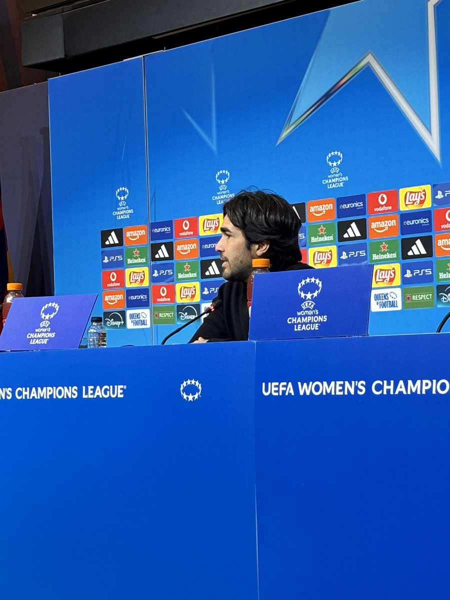 Iniestazo tweet media