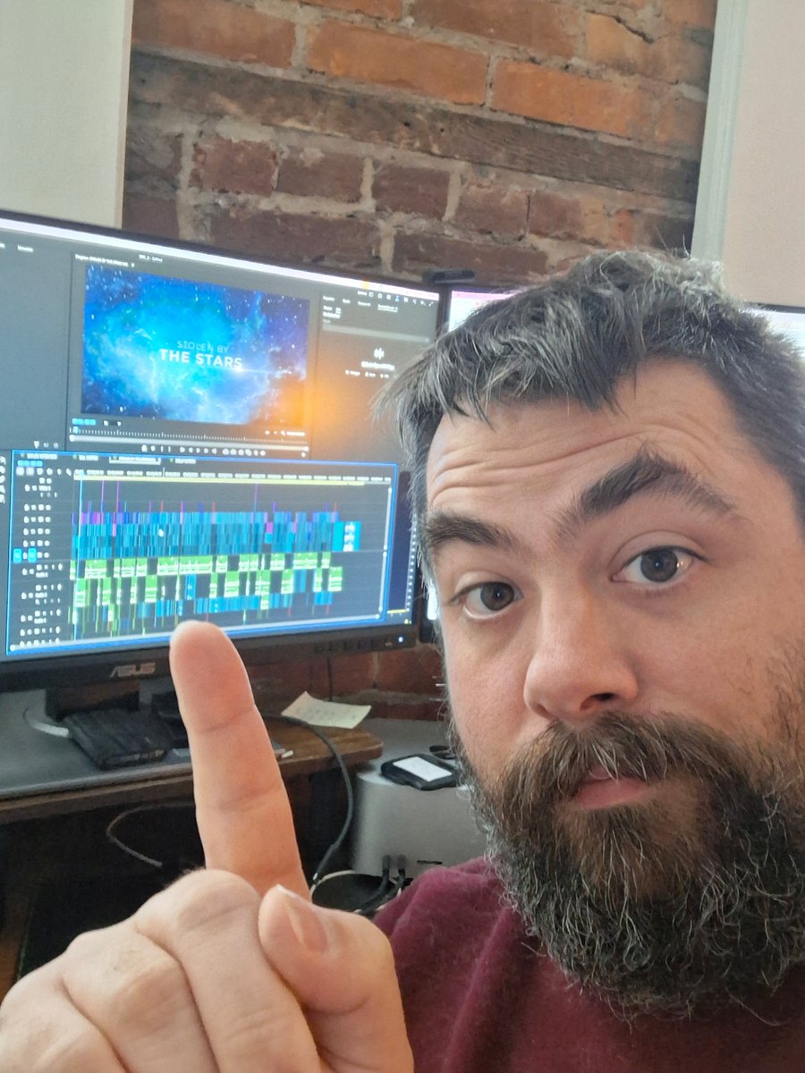 docsidemedia's tweet photo. Stolen by the Stars coming together nicely - so far 120min of fascinating accounts from people abducted by aliens 🛸👽 

Still have another 20min or so to go making this our longest doc to date 💡🎥🎬🤯

Sad part is having to leave hours on the cutting room floor 😞

#uapx #ufox https://t.co/aYkZ3Mj3OC