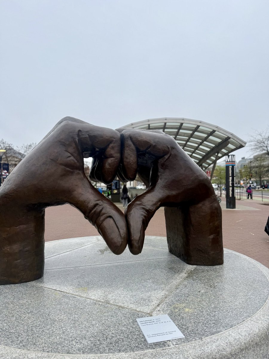 charlesallen's tweet photo. We unveiled the Loveful Hands sculpture at Eastern Market Metro Park today alongside DC native &amp; artist Jay Coleman. Public parks deserve great public art! Thanks to our partners at @DCDPR @DCDGS @CapitolHillBID @BarracksRow @EasternMarketMS &amp; more! https://t.co/257dOiW0iV