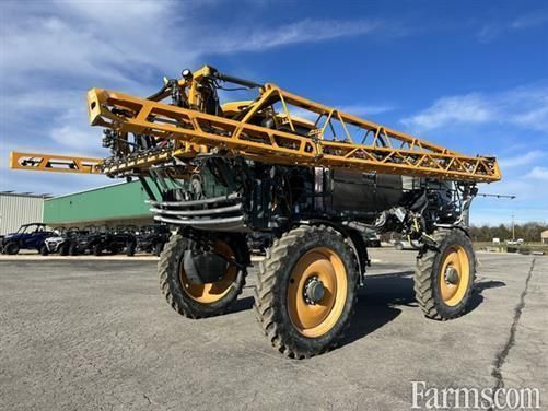 FarmsNews's tweet image. 2020 Hagie STS16 ⏬

Boom leveling, rear boom, hydraulic tread adjust, tall crop package, and more, available now.

usfarmer.com/chemical-and-f… 

#ForSale @HeritageTractor