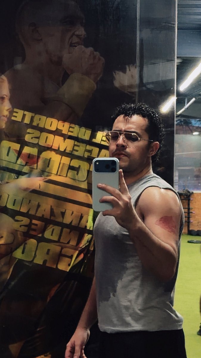 Sebastian Castillo Luna tweet media