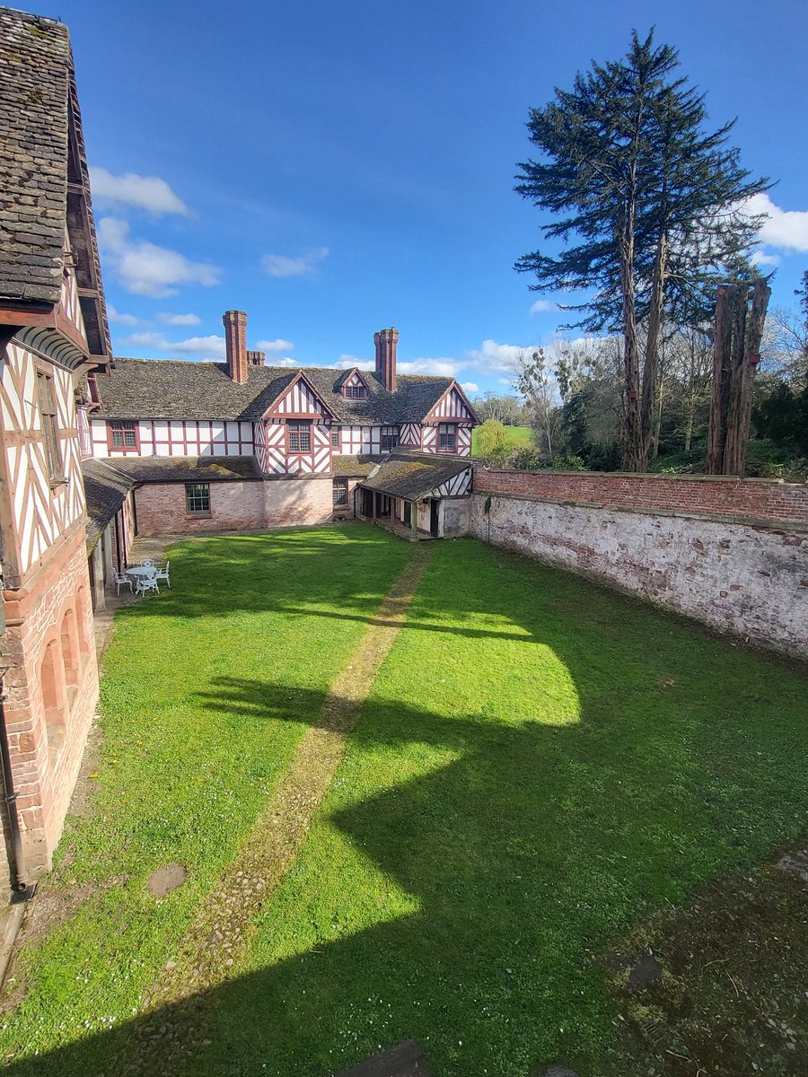 Pitchford Estate tweet media