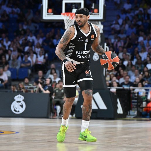 13nthManiac tweet media