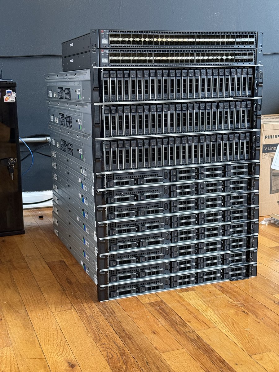 Fyra Stack tweet media