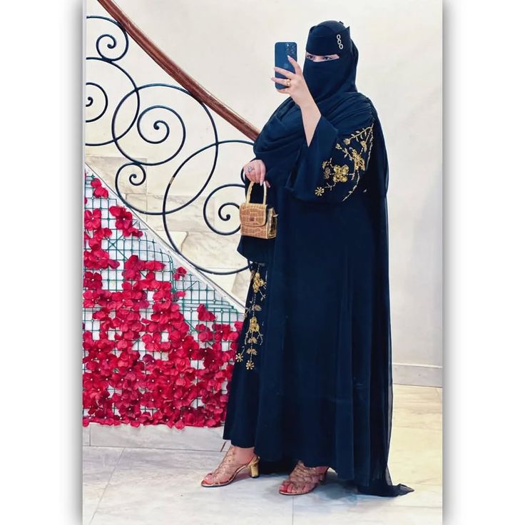 ام خالد tweet media