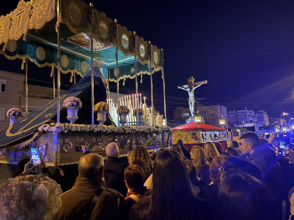 VoxCalvia tweet media