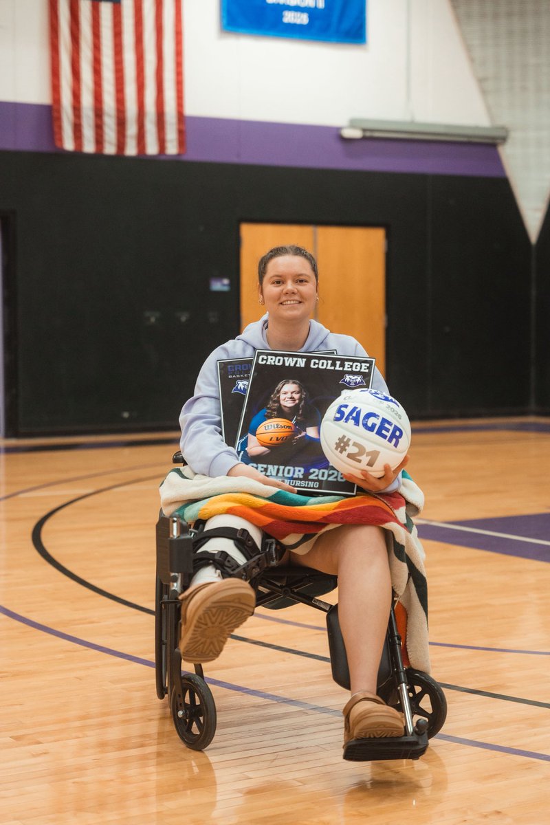 Crown College Women's Basketball tweet media