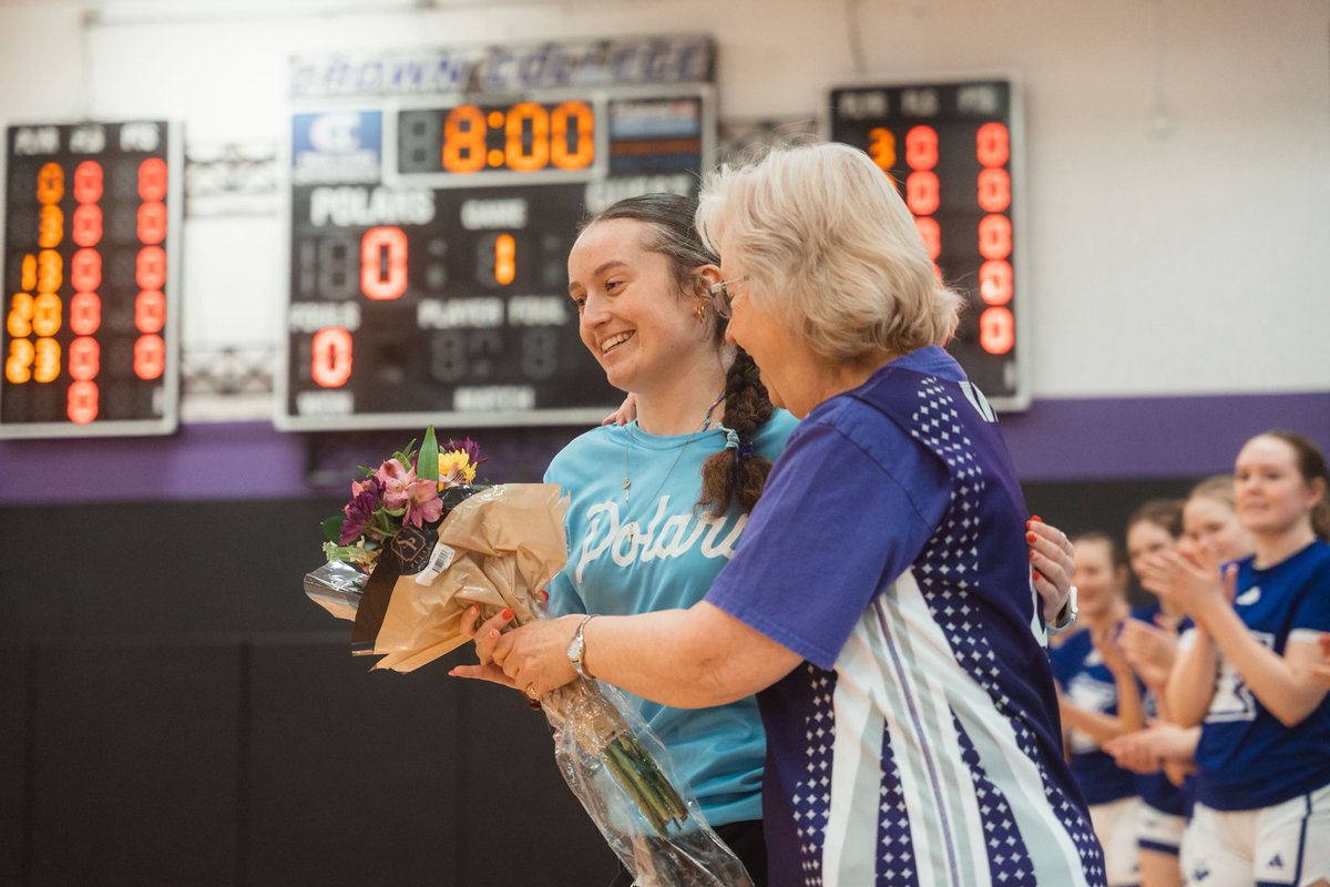 Crown College Women's Basketball tweet media