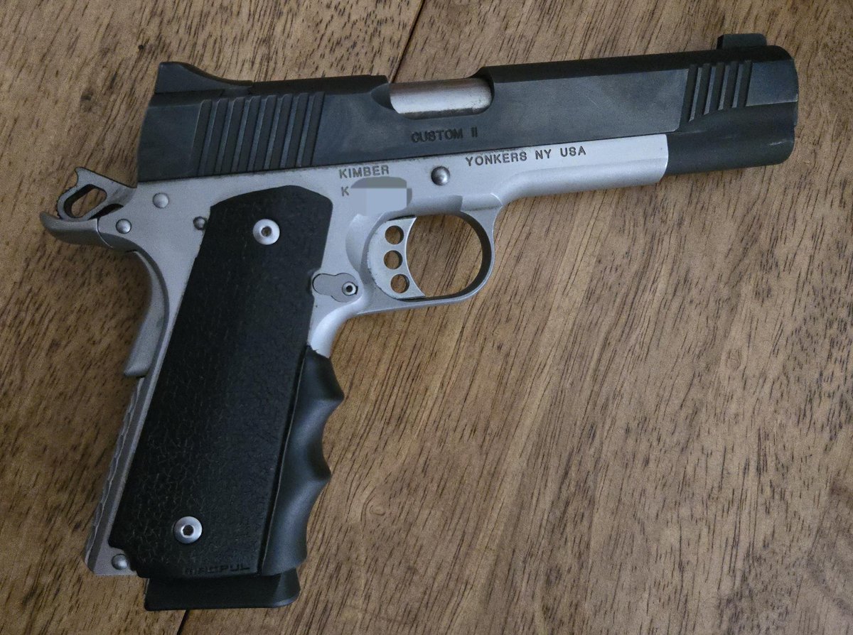 Vermonster 🇺🇸 tweet media