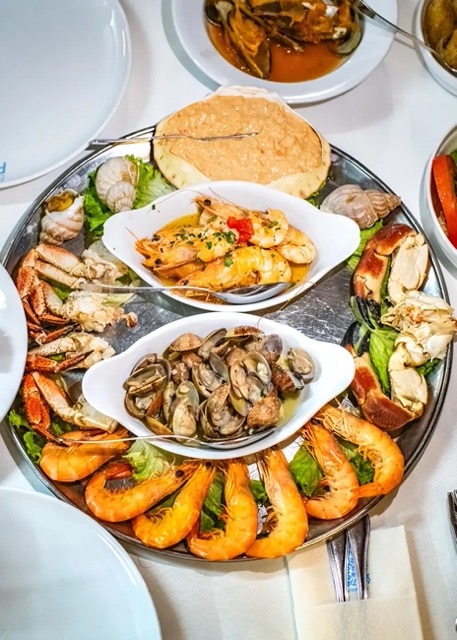 alentejo_1970's tweet image. #Lisbon Restaurants You’ll Actually Want to Try Seafood! 🇵🇹
. Cervejaria Ramiro
. Baía do Peixe
. Cervejaria Liberdade