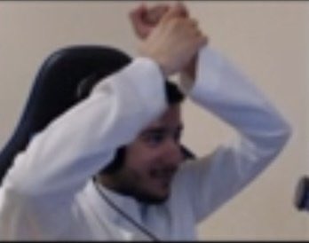 محسن tweet media