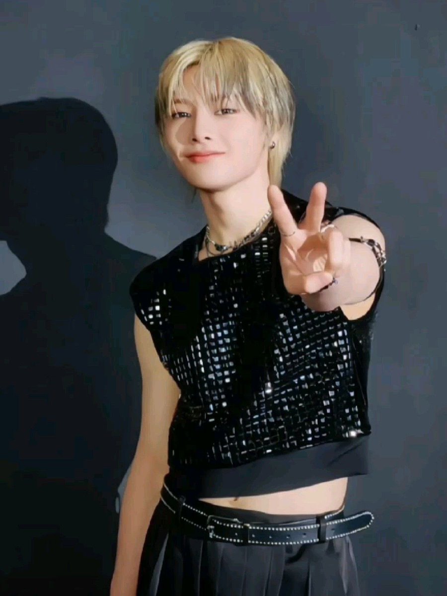 yangie ꒰ྀི১ ໒꒱ིྀ tweet media