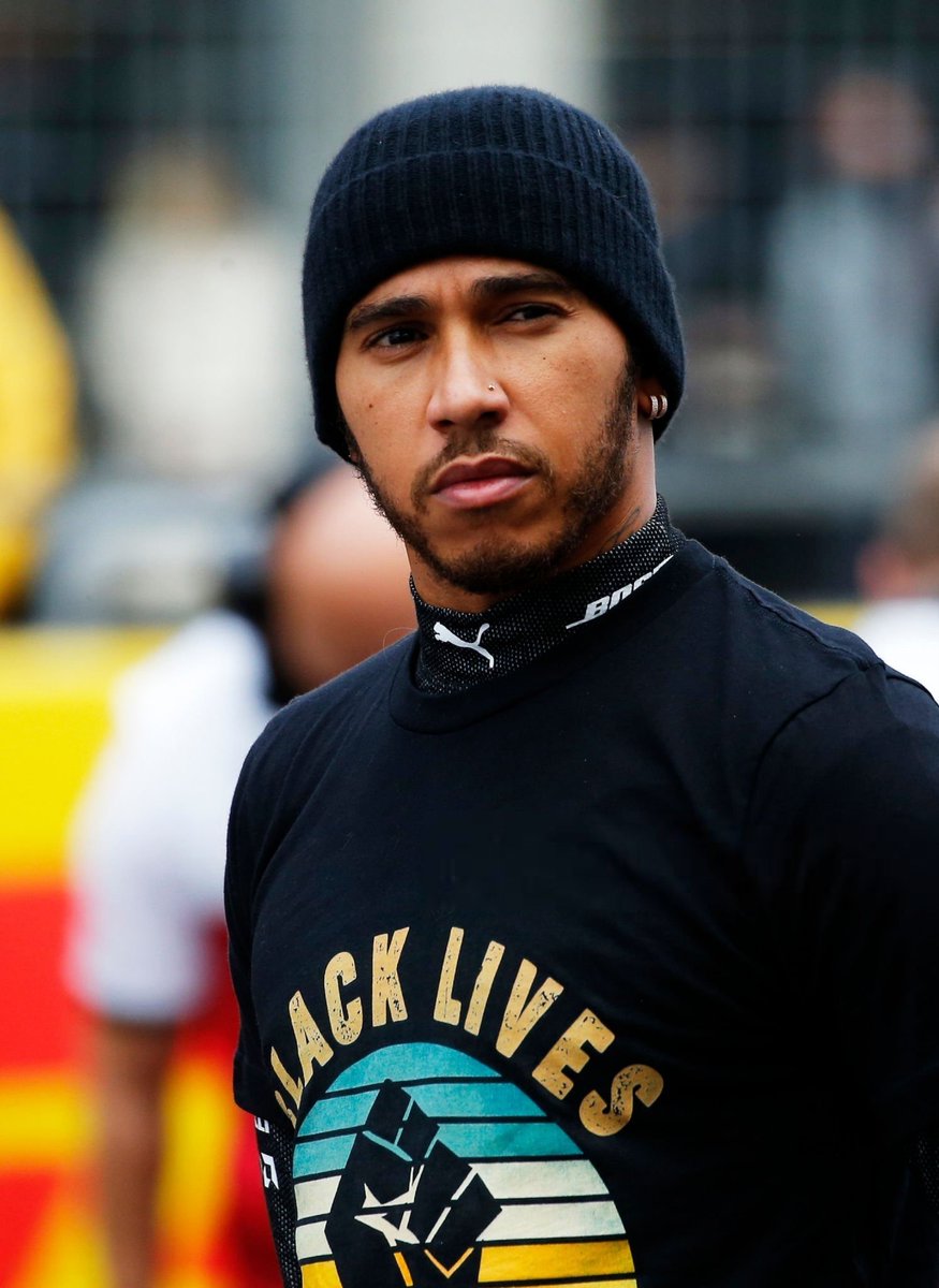 4644 files™ tweet media