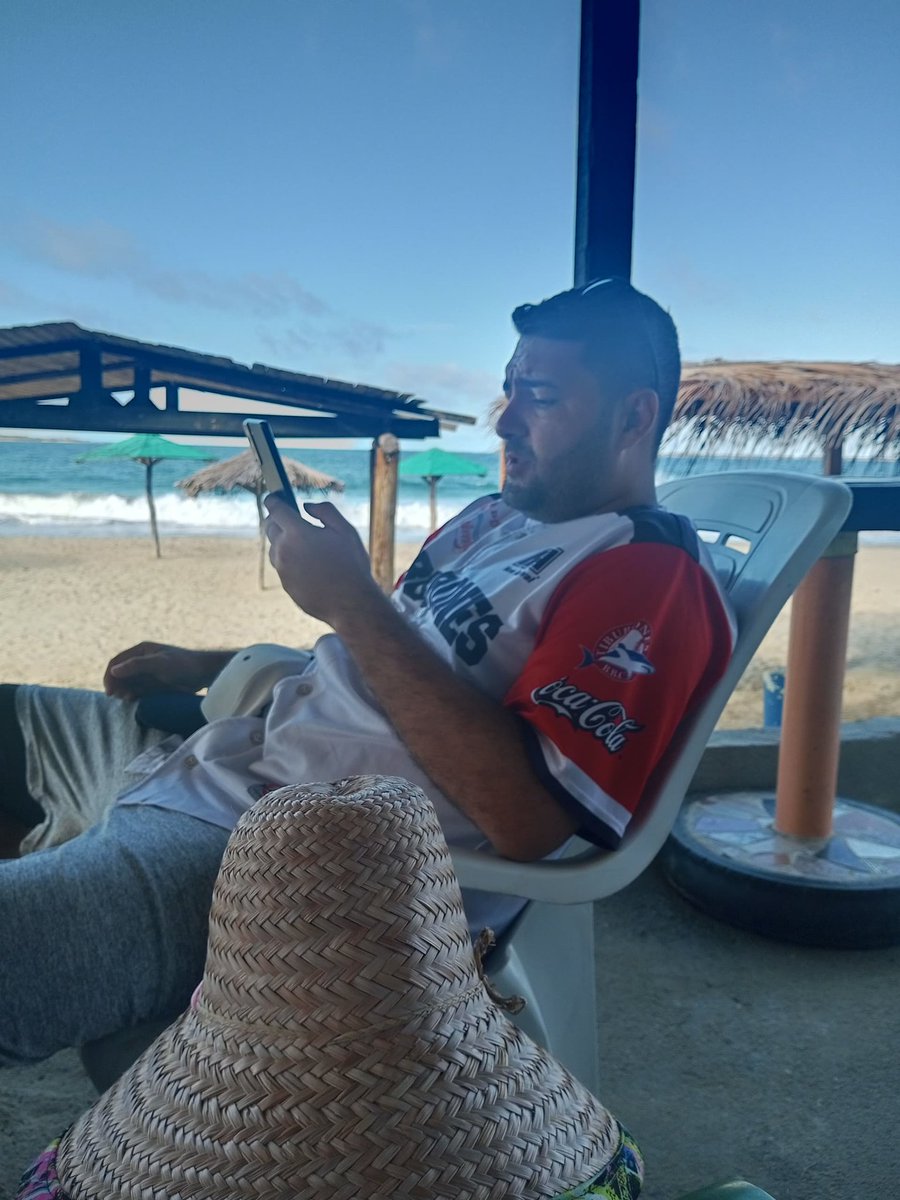 Manuel Aguiar tweet media
