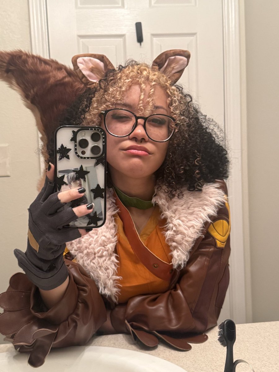 vampi .⋆♱ tweet media