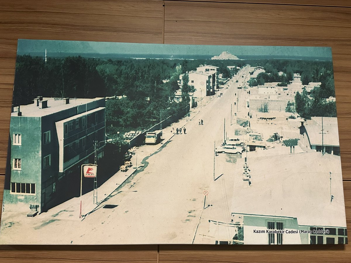 Noêsis noêseôs tweet media