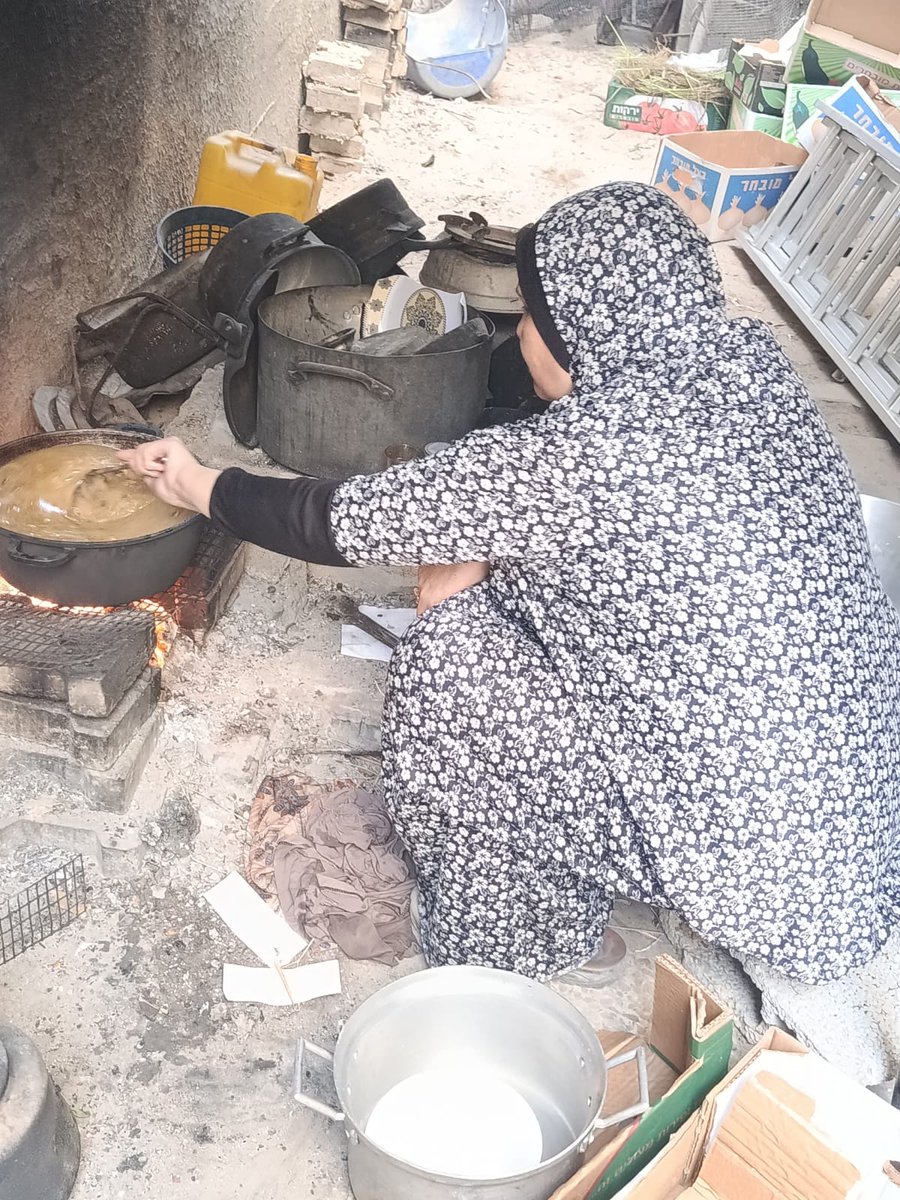 mhmd_njla12972's tweet photo. ns. My family is struggling to survive, and we urgently need food and basic necessities. Every small contribution can make a difference. Please don’t ignore our suffering.
#UrgentHelp #SaveLives #DonateNow #HumanityFirst #EmergencyAppeal #HelpUsSurvive
https://t.co/NoZyES4hit https://t.co/LIFUgBTp8j